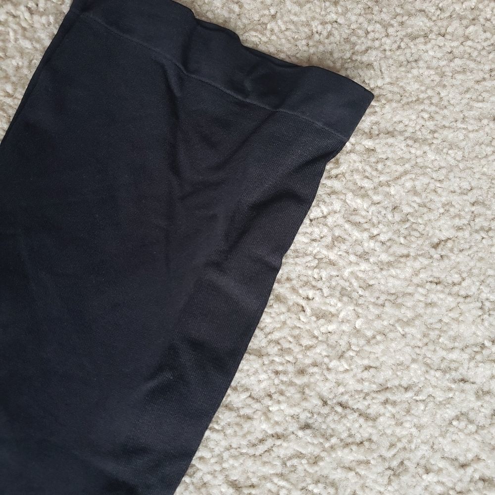 Fit Black Tuck Biker Shorts Shapewear Small - Picture 4 of 5